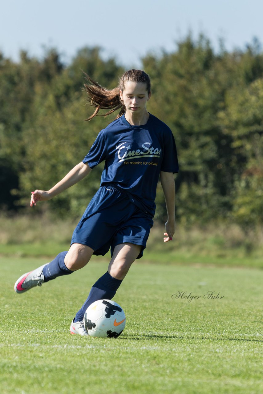 Bild 114 - B-Juniorinnen Krummesser SV - SV Henstedt Ulzburg : Ergebnis: 0:3